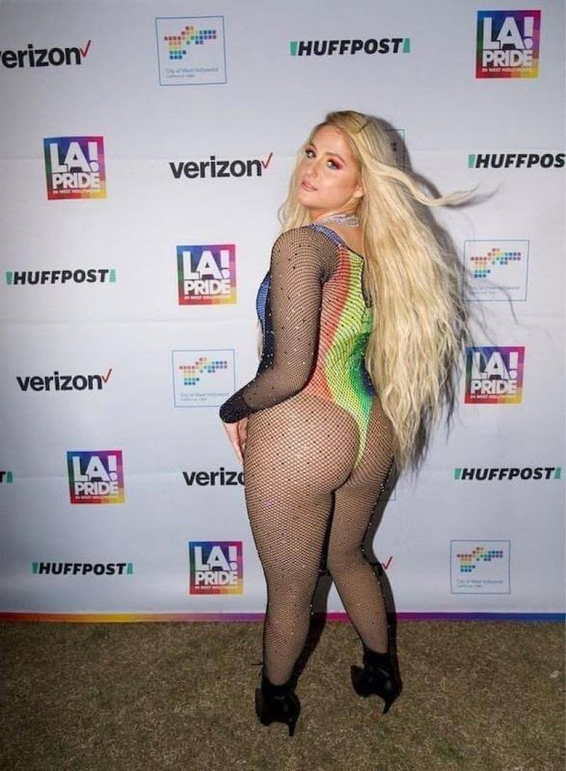Meghan Trainor Nude and Sexy Photo Collection. 