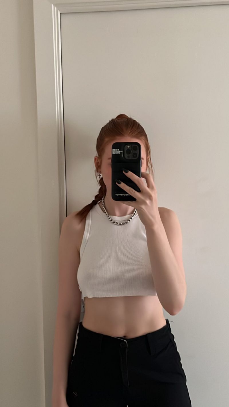 Madelaine Petsch - Latest posts and media in Madelaine Petsch - Fappenist
