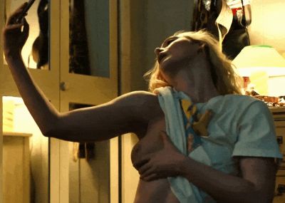 Elle Fanning Nude Tits Gif