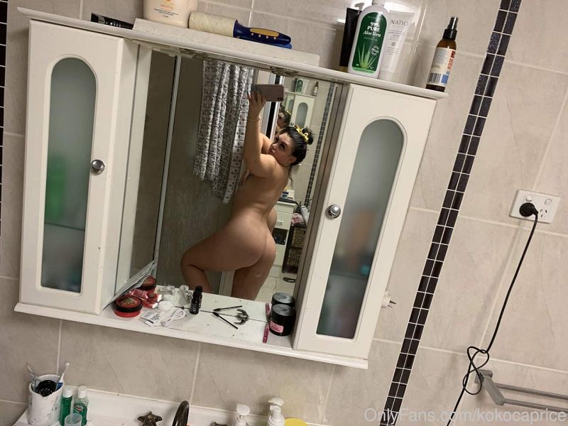 Khloe Caprice Nude and Masturbating Photos - Fappenist