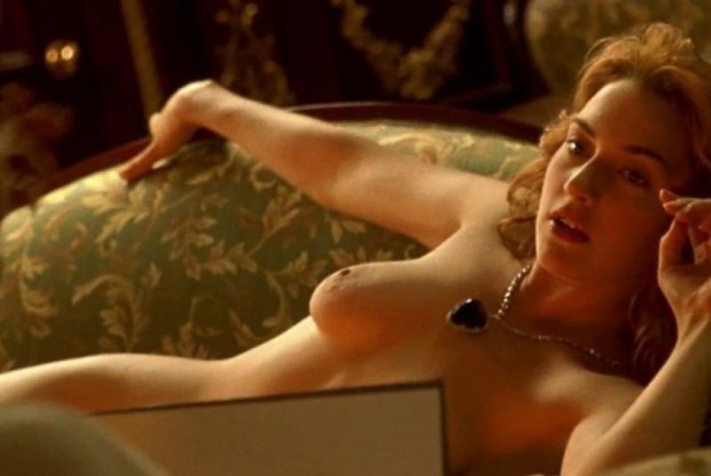 Kate Winslet Nude Photo Collection Showing Her Topless Boobs, Naked Ass, an...