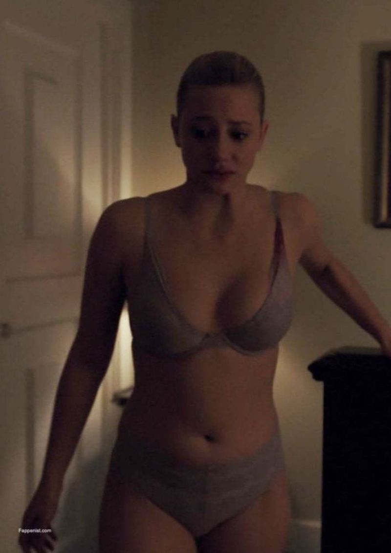 Lili Reinhart Nude and Sexy Photo Collection. 