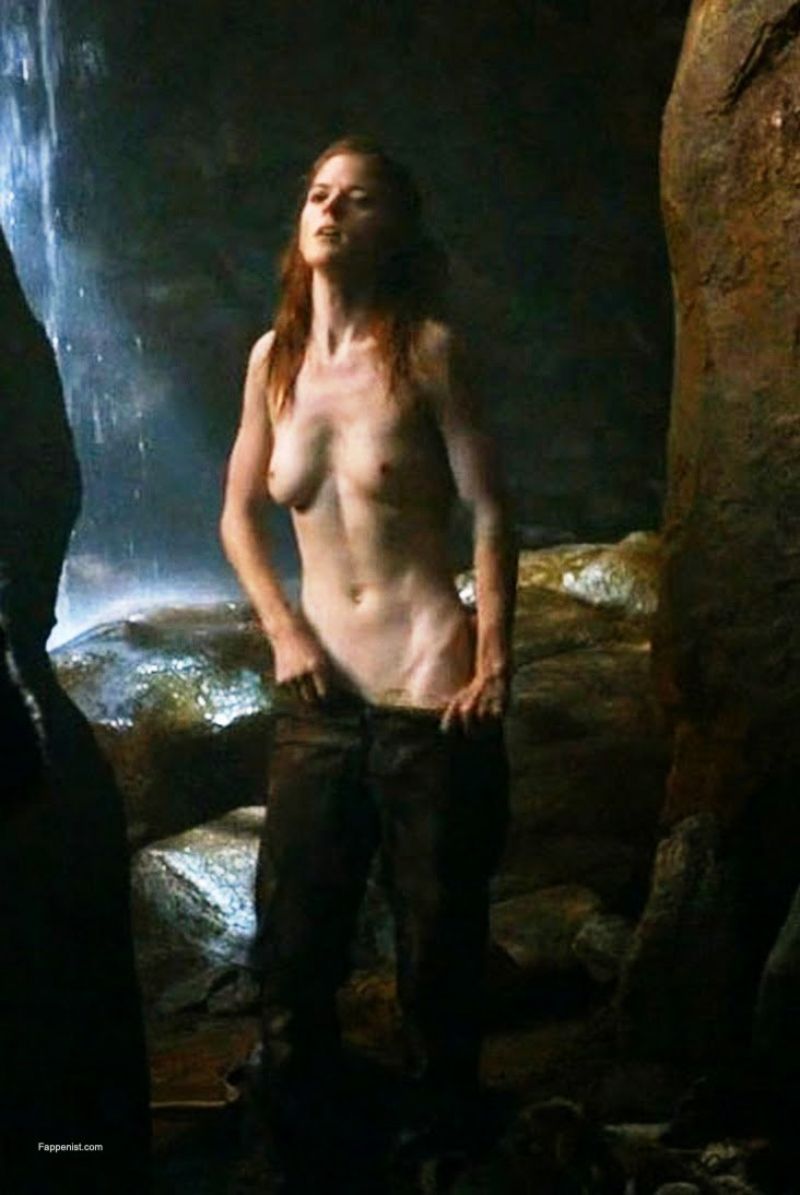 Rose Leslie Nude Photo Collection - Fappenist