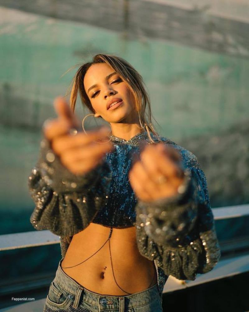 Leslie Grace Sexy Tits and Ass Photo Collection. 