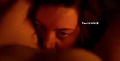 Margaret Qualley and Aubrey Plaza Nude Lesbian Sex Scene