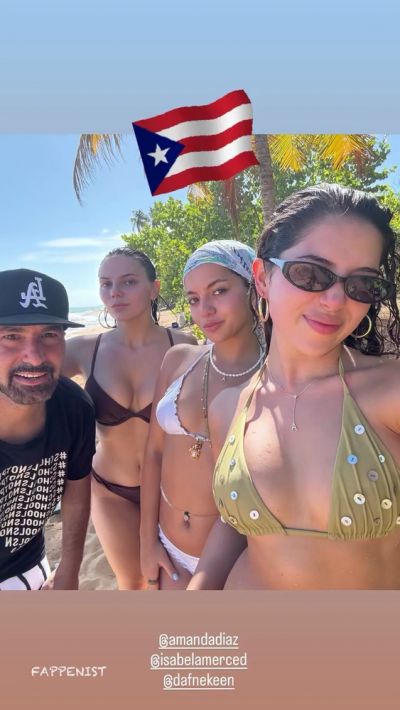 Dafne Keen, Isabela Merced, and Amanda Diaz Tits