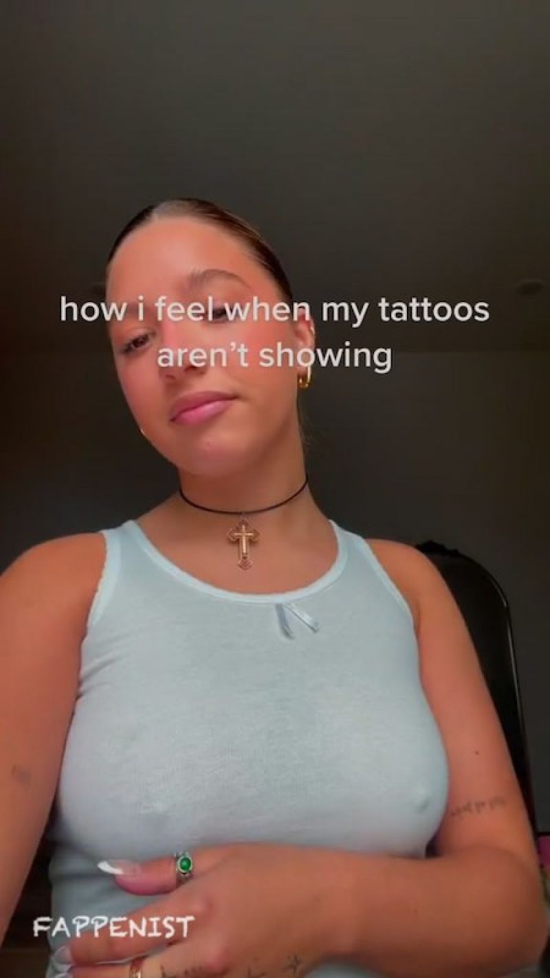 Kenzie ziegler nipples