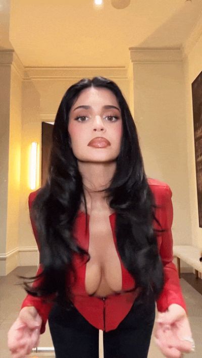 Kylie Jenner Showing Off her Tits Gif