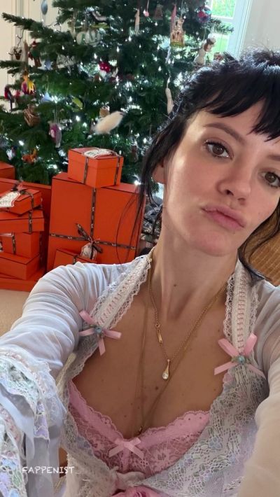 Lily Allen Big Tits Christmas