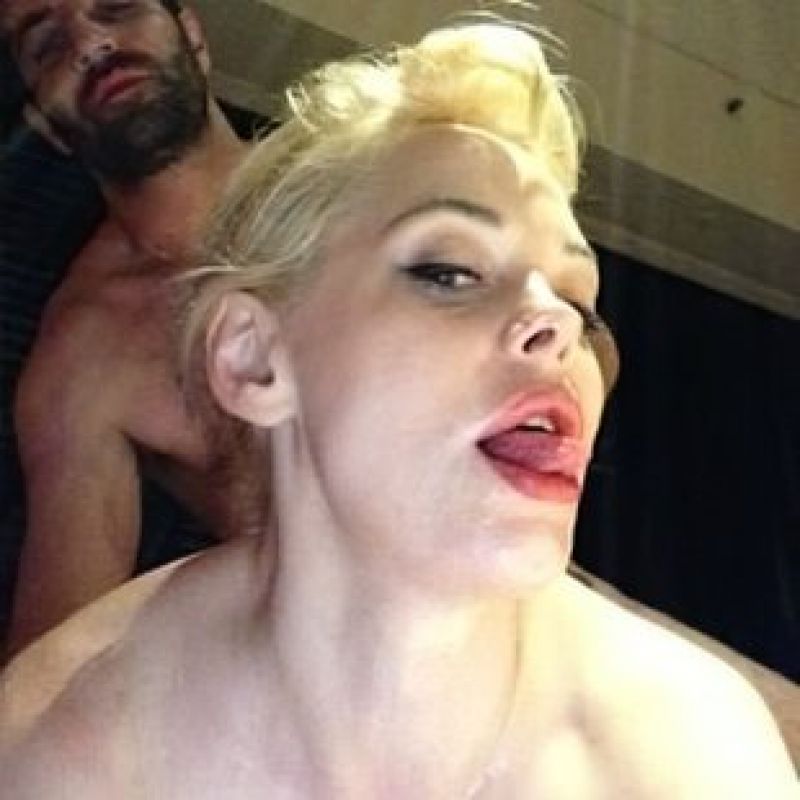 Rose mcgowan sextape