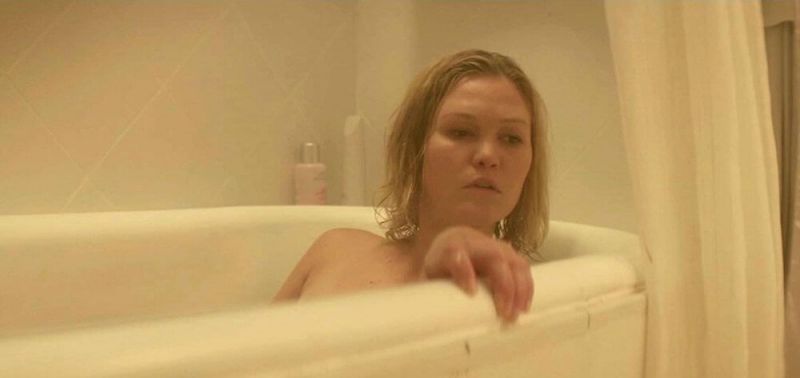 Julia Stiles Fappening