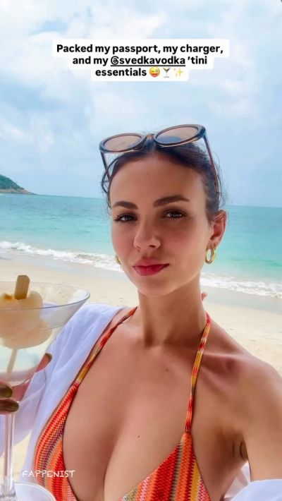 Victoria Justice Tits at the Beach