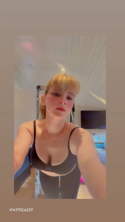 Haley Bennett Big Tits Sports Bra