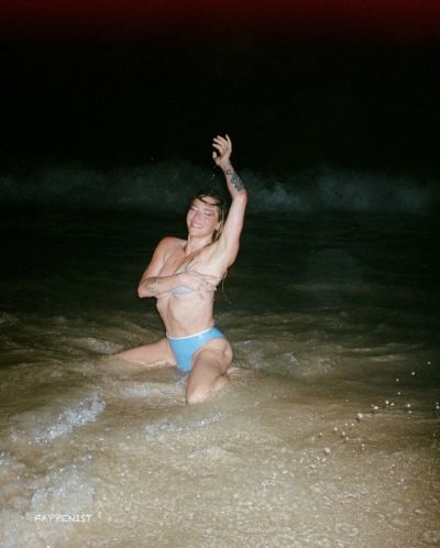 Kesha Wet Big Tits at the Beach