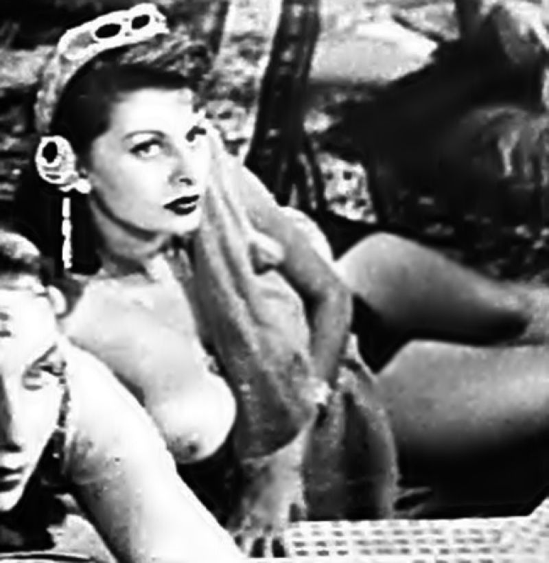 Sophia Loren Nude - Sophia Loren Nude Photo Collection - Fappenist