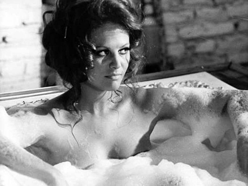 Tits claudia cardinale Claudia Cardinale