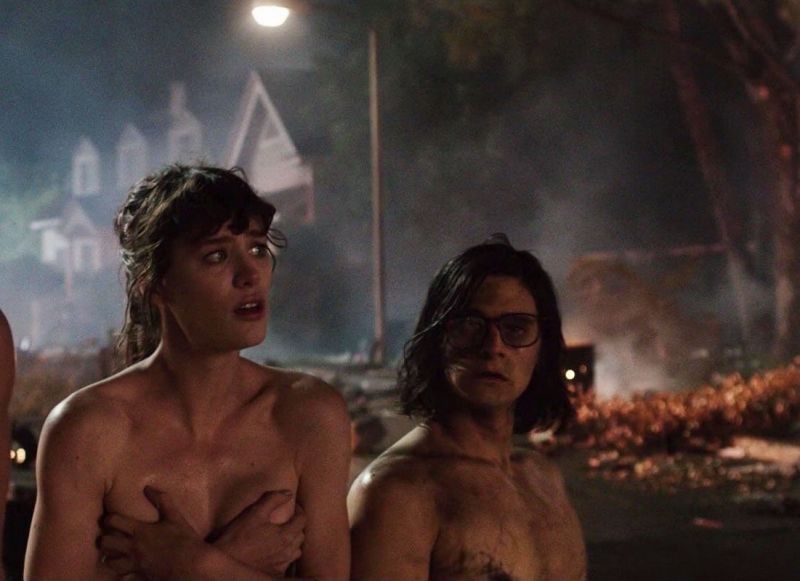 Mackenzie davis topless