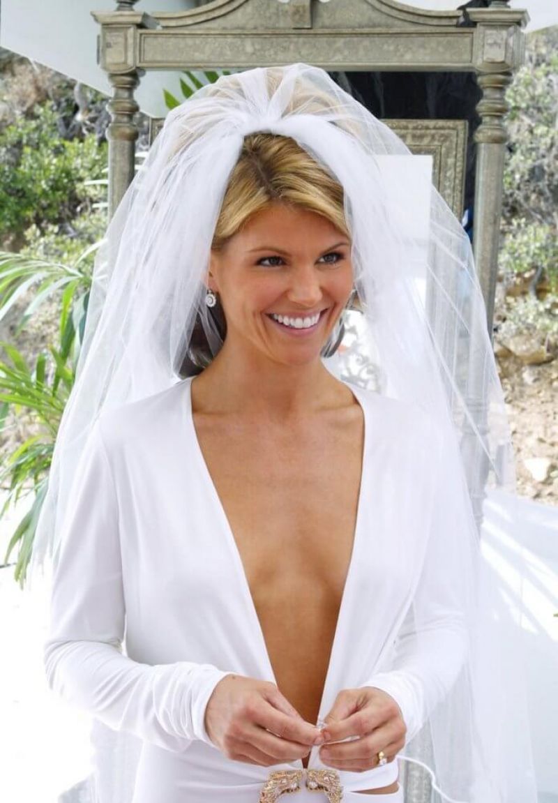 Lori loughlin nipples