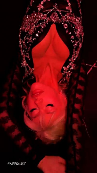 Christina Aguilera Big Tits 2026