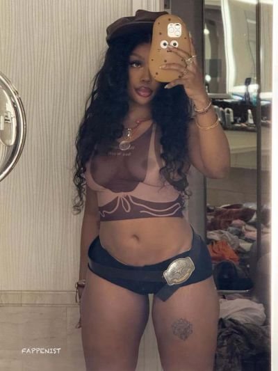 SZA Big Tits Nipples Photo Dump