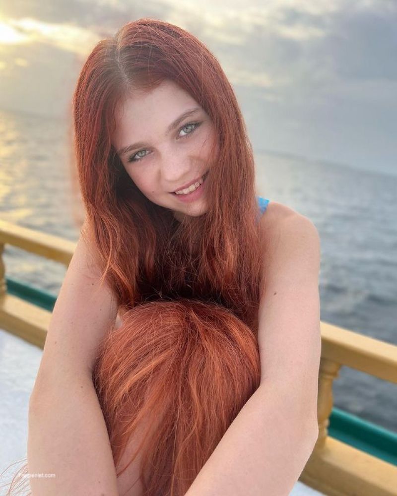 Alexandra Trusova Sexy Tits and Ass Photo Collection - Fappenist