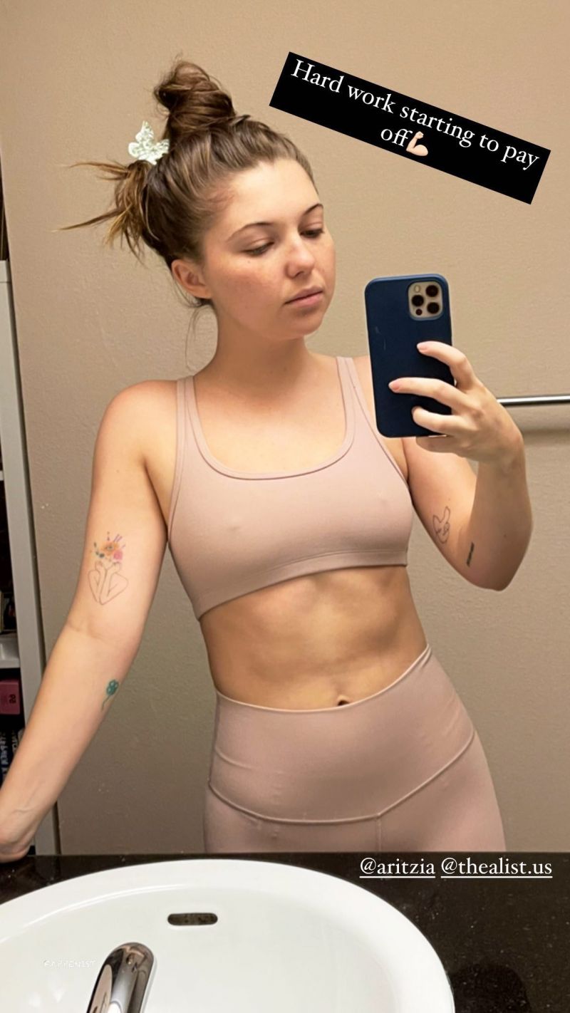 Sammi Hanratty Big Tits Nipples And Abs Fappenist