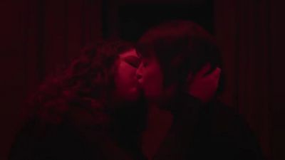 Emily Ratajkowski and Megan Stalter Lesbian Scene