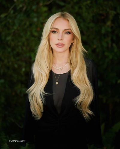 Lindsay Lohan Tits and New 2025 Look
