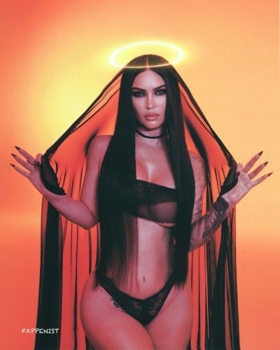 Megan Fox Tits and Ass