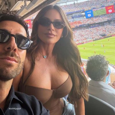 Sofia Vergara Tits at the World Cup