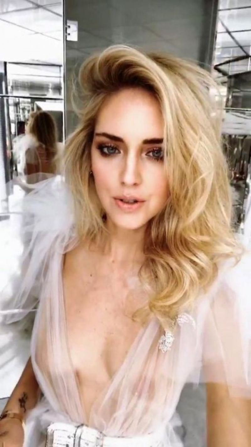 Chiara Ferragni Topless