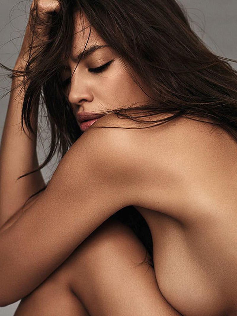 Irina Shayk Nude Photos