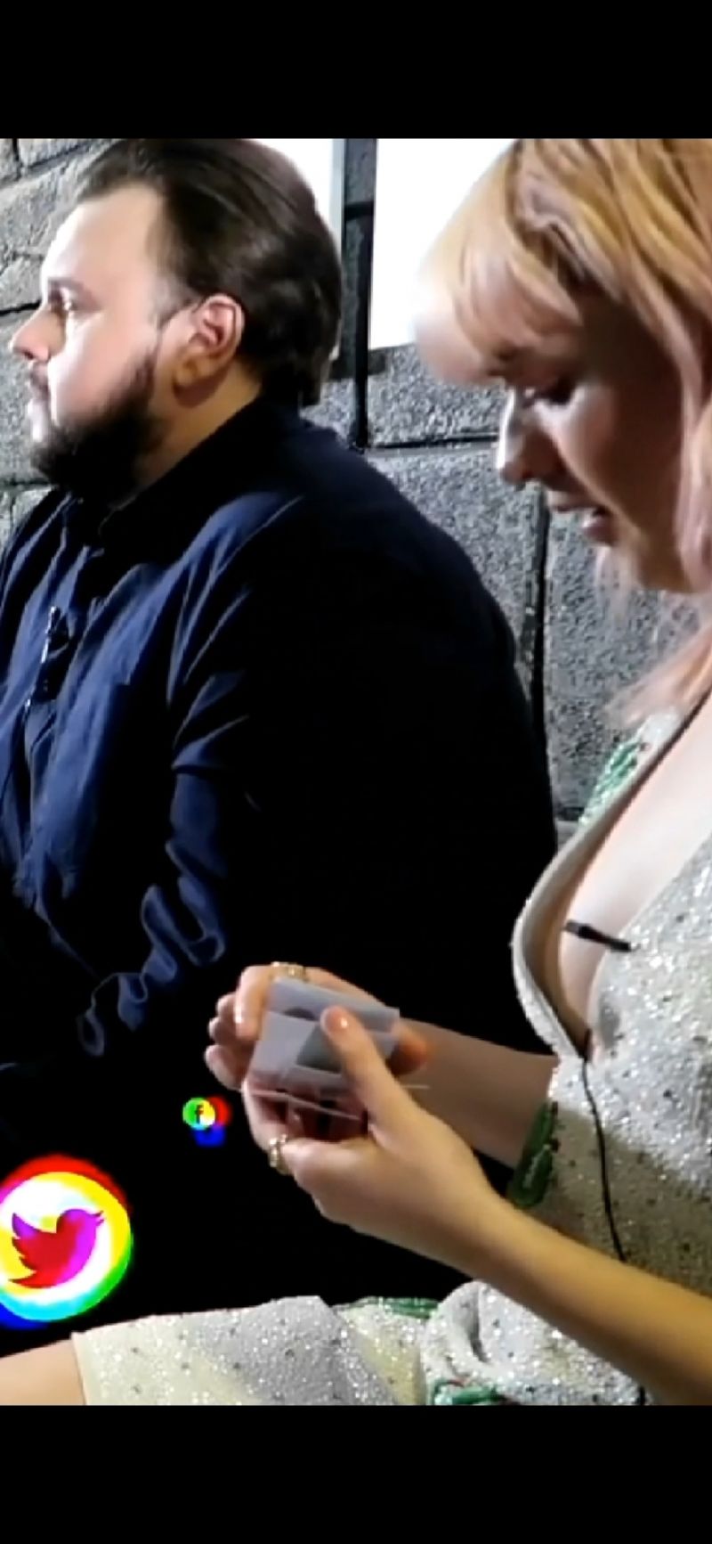 Maisie williams nip slip