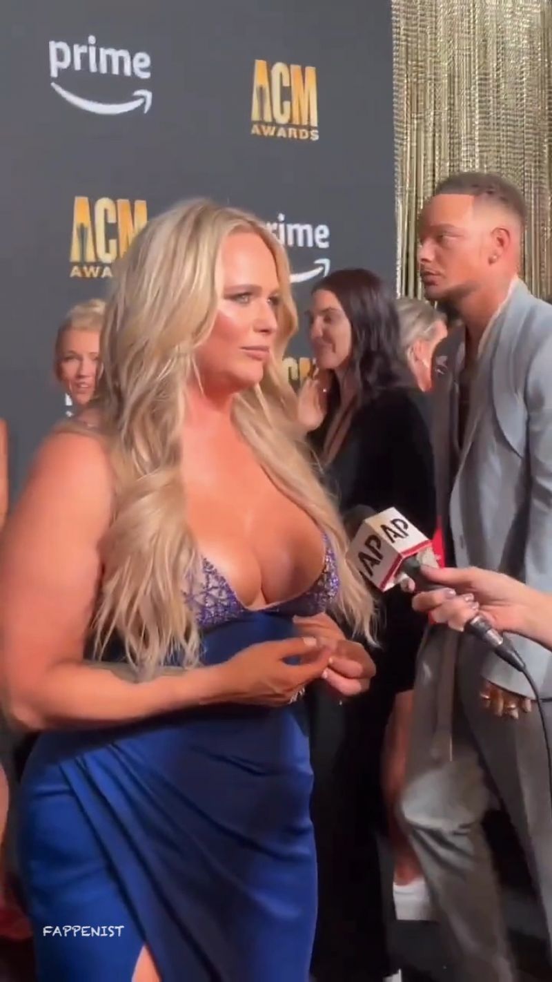 Miranda Lambert Sex Com - Miranda Lambert Big Tits - Fappenist