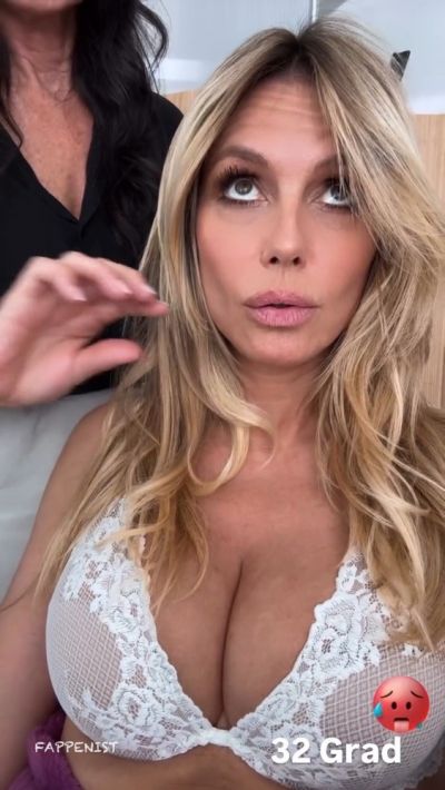 Heidi Klum Big Tits Bra