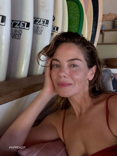 Michelle Monaghan Tits in Bed