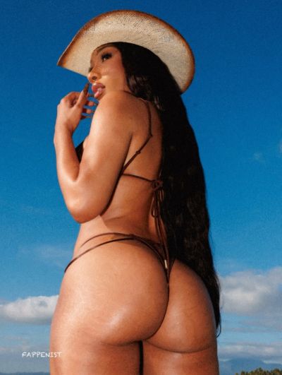 Megan Thee Stallion Big Tits and Sexy Ass Booty