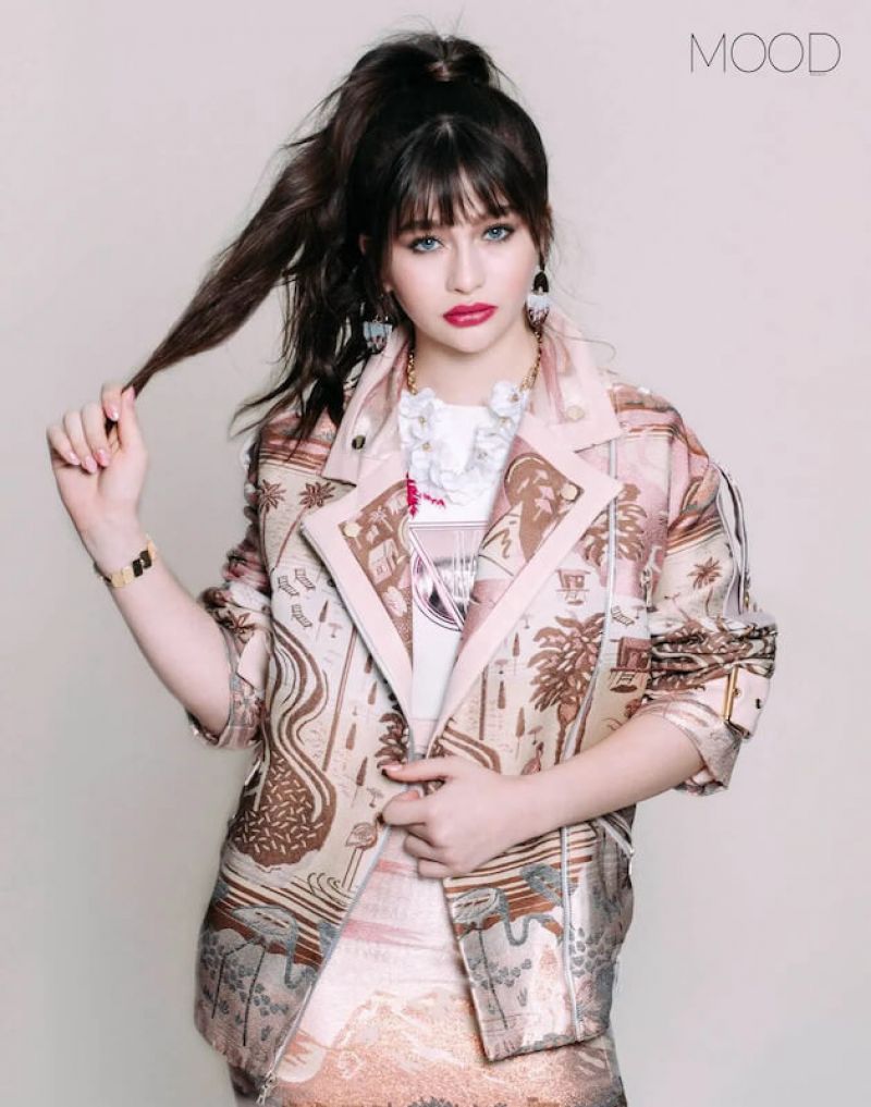 Malina Weissman Sexy Photo Collection - Fappenist