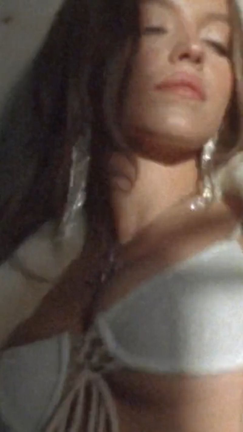 Sydney sweeney big tits