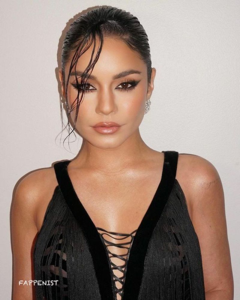 Vanessa Hudgens Big Tits Nipples