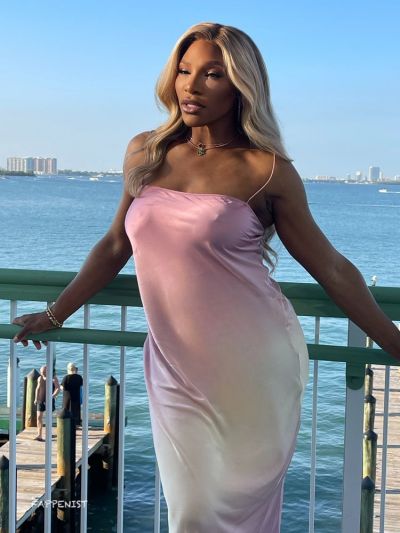 Serena Williams Big Tits Nipples