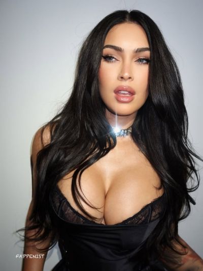Megan Fox Tits