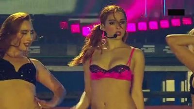 Addison Rae Tits and Ass On Stage Lollapalooza Argentina