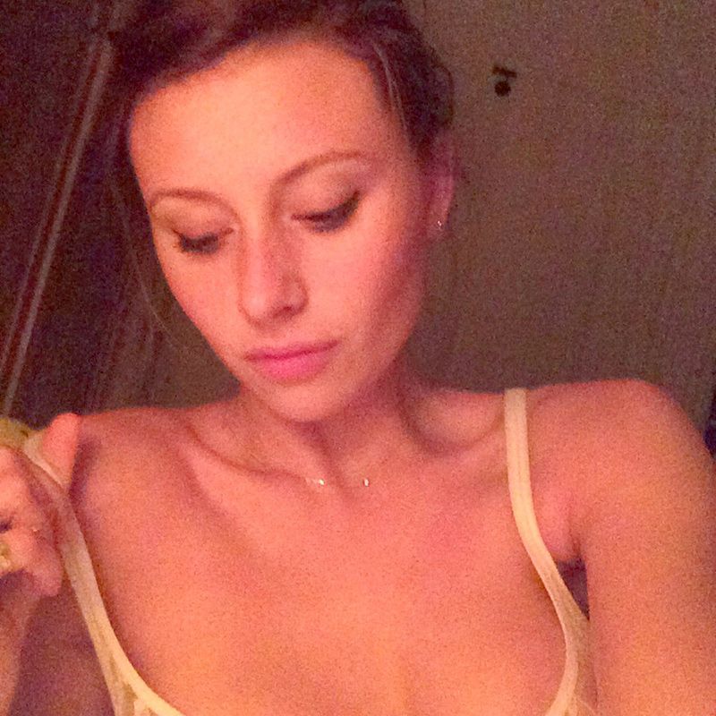 Sex alyson michalka Aly Michalka