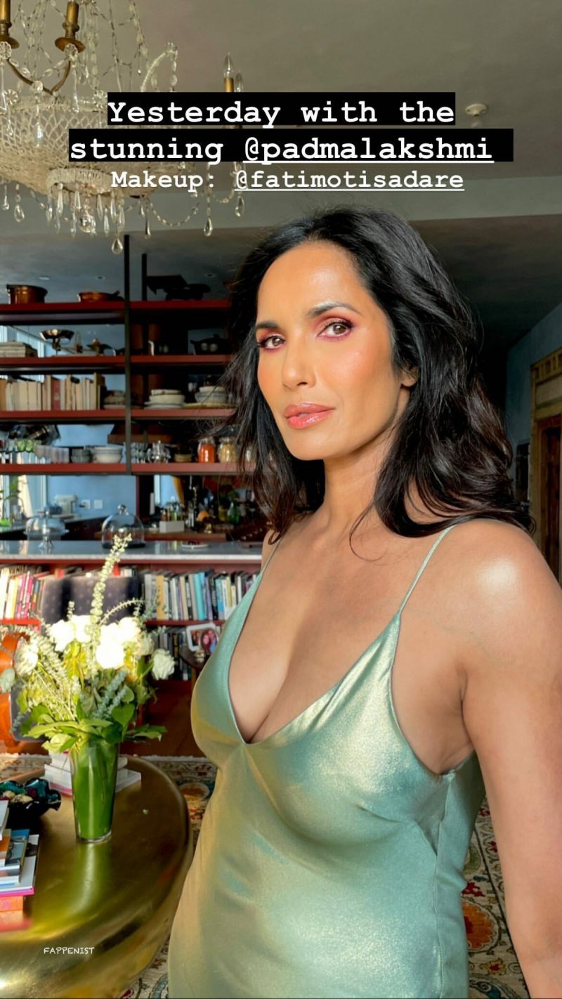 Padma lakshmi braless