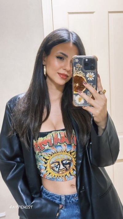 Victoria Justice Tits