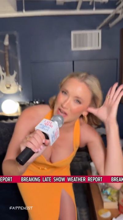 Emily Osment Big Tits Deep Cleavage