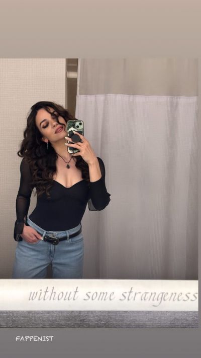Lauren Lavera Tits