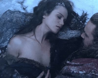 Gwendoline Taylor Nude Big Tits Gif