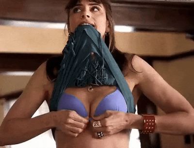 Amanda Peet Nude Big Tits Gif